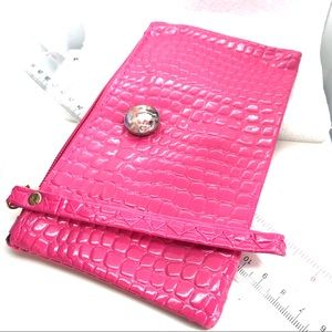 Clutch purse wristlet with Handmade 20mmSnap